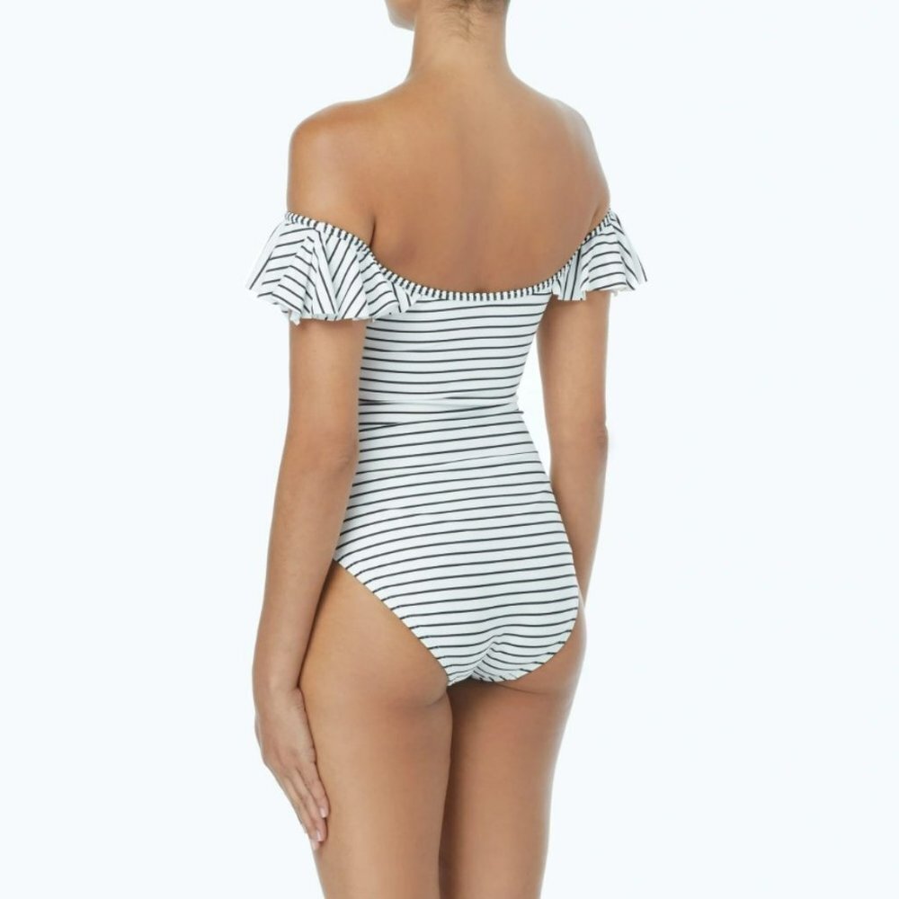 NWT $118 New Vince Camuto Ruffle Off the Shoulder One Piece Swimsuit Size 6 - Picture 2 of 9